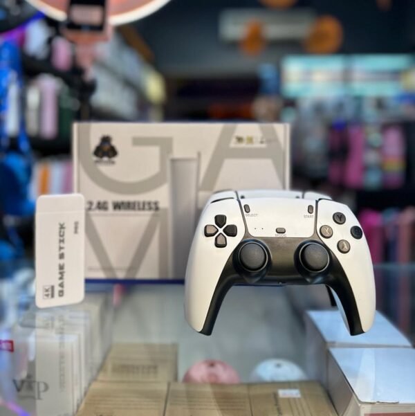 Game Stick M15 Pro 4k 64GB com 2 controles sem fio com 2000 jogos